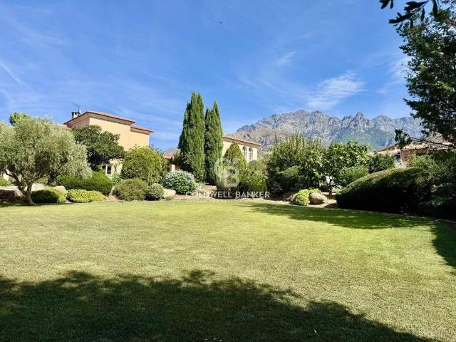 Villa de luxe de 7 pièces en vente Calvi, Corse
