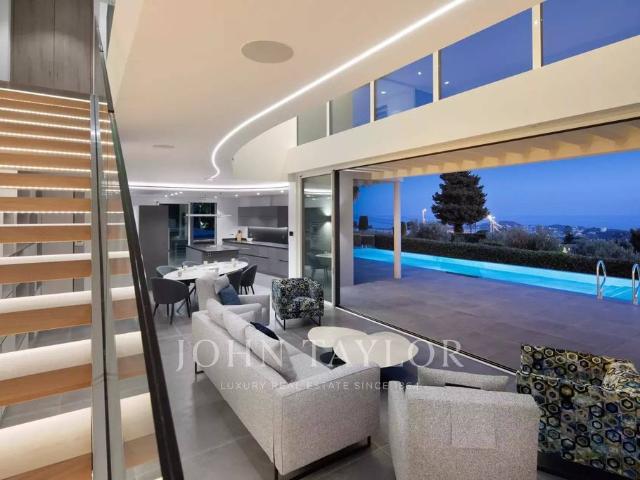 Maison de 7 pièces de luxe en location à Villefranche sur Mer, France