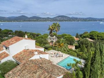 Maison de luxe de 250 m2 en location Gassin, France