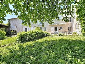 Maison de luxe de 260 m2 en vente Fontaines Saint Martin, France