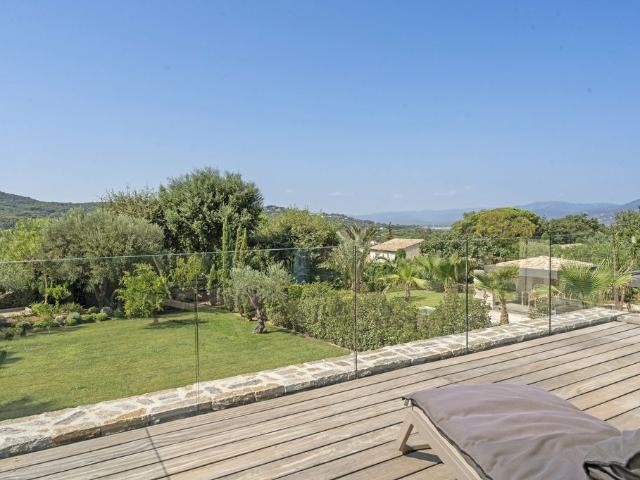 Maison de luxe de 300 m2 en vente Saint Tropez, France