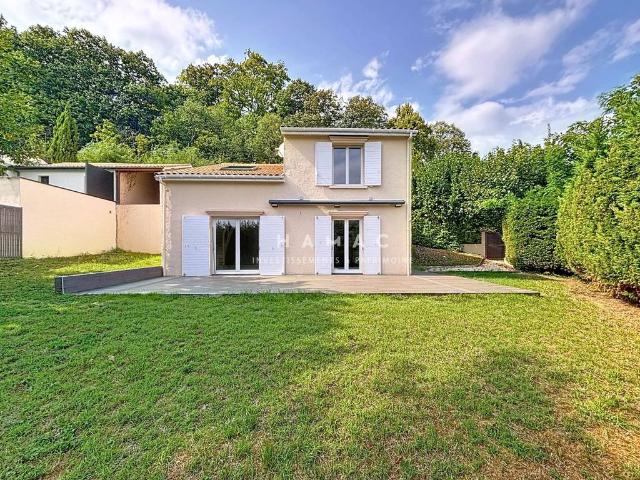Maison de luxe en vente à Écully, France