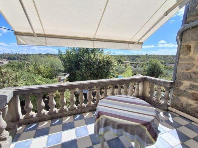 Maison de luxe en vente à Les Vans, Auvergne Rhône Alpes