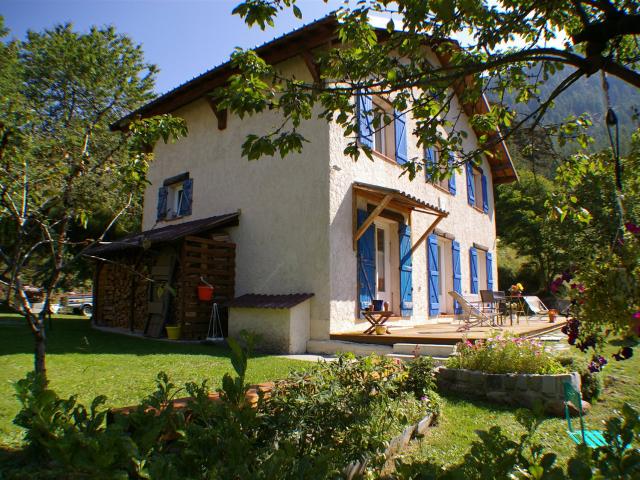Maison de montagne sur 2 terrains 115m² Belvédère
