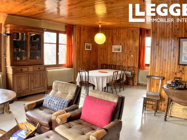 Maison de montagne traditionnelle à vendre