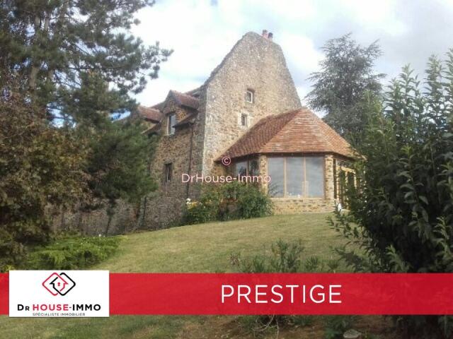 MAISON DE MAÎTRE: AUTHENTIQUE SEIGNEURIE