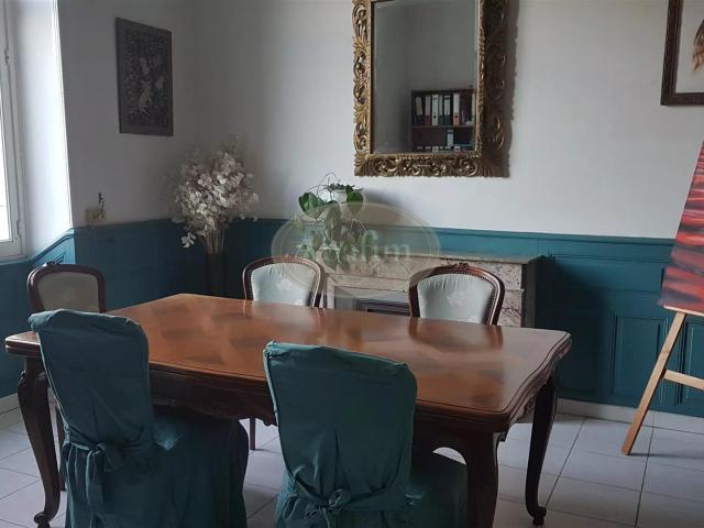 Maison de Maître avec appartement indépendant 284m² Salies de Béarn