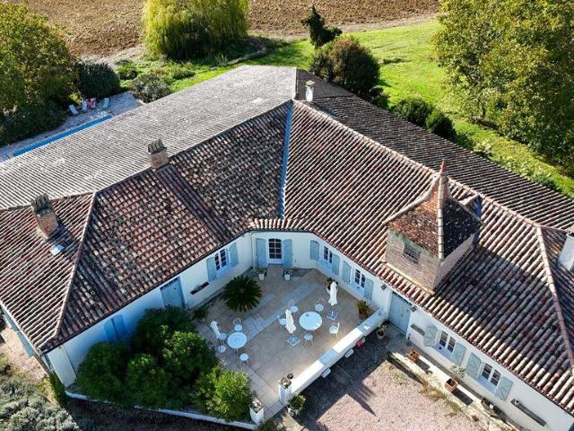 Maison de Maître avec vue sur la campagne Tarnaise 312m² Toulouse