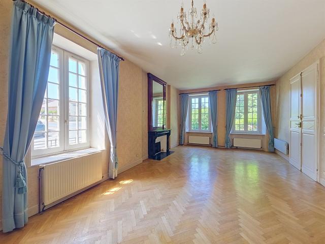 Maison De Maitre Beau Potentiel De Rénovation 180m² Houdelaincourt