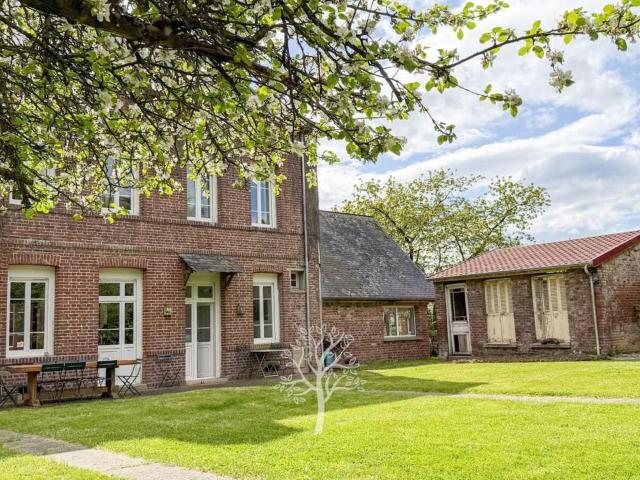 Maison de Maître centre bourg à proximité de Dieppe 210m² Envermeu