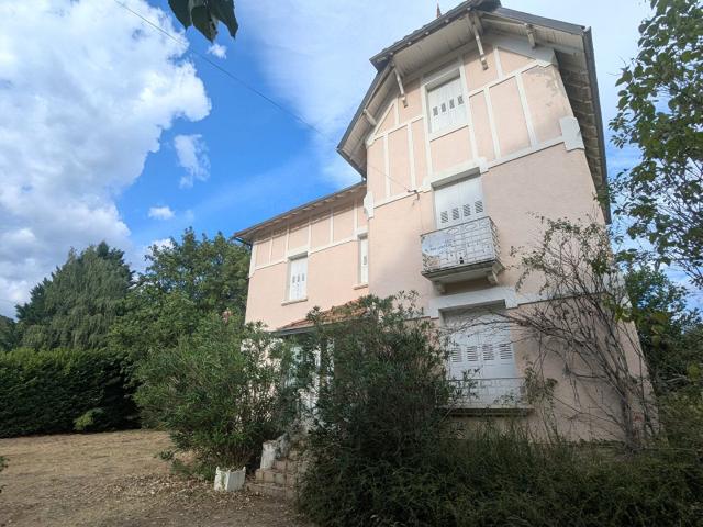 Maison de maître de caractère Les Cabannes 211m² Les Cabannes