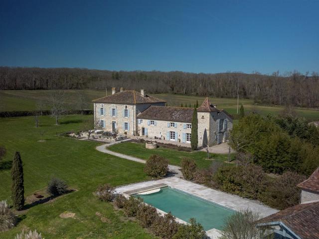 Maison de Maître de Prestige avec Piscine, Pigeonnier et 1,4. 650m² Lectoure