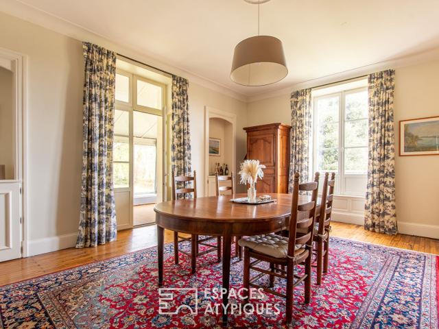 Maison de maître d'exception du XIXe siècle dans un écrin de verdure préservé