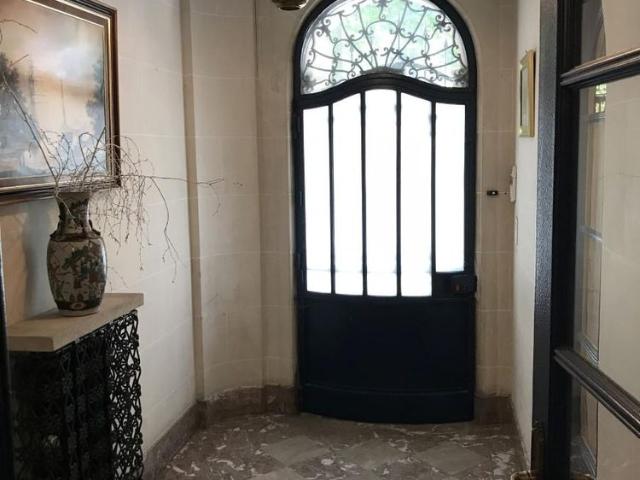 Maison de maitre for rent