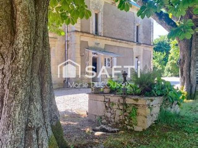 Maison de Maître Girondine au cœur des vignes