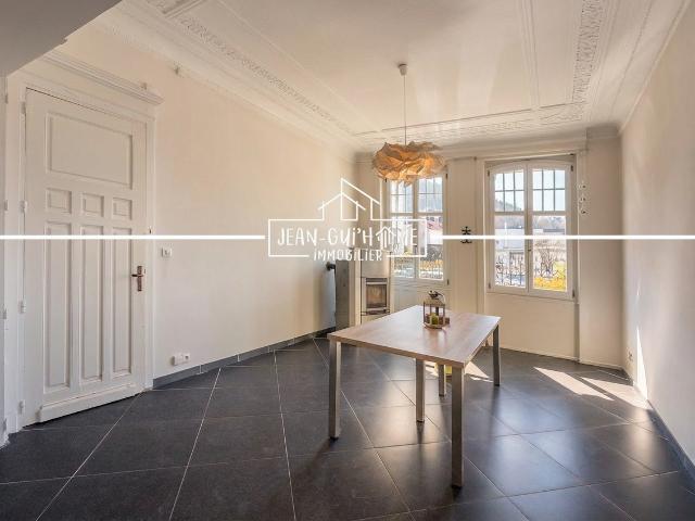 Maison de maître Remiremont centre 320 m2