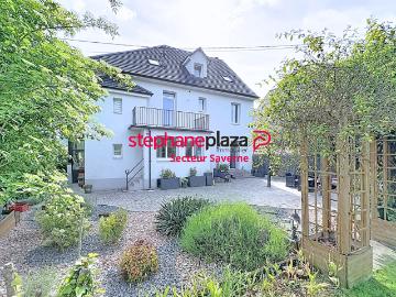 Maison de Maître rénovée avec superbe jardin au Bouc d'Or