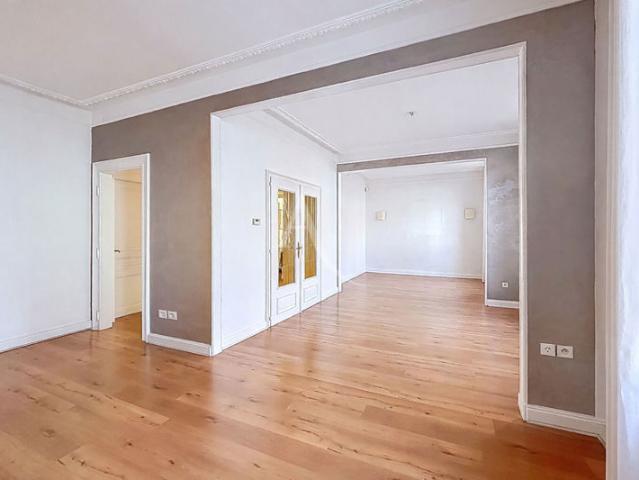 Maison de maître 11 pièces 250 m2