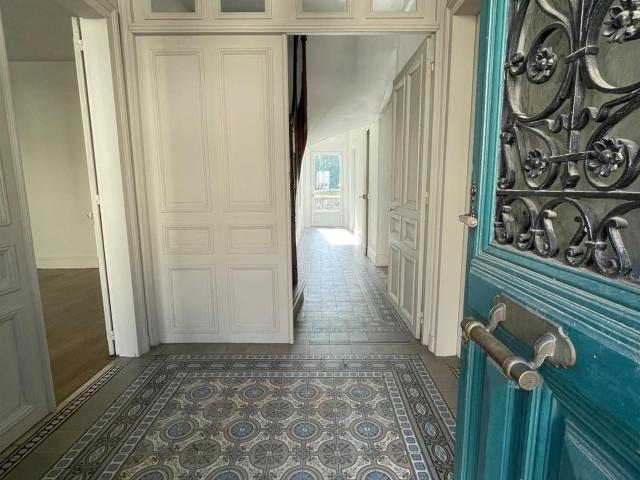Maison De Maitre 4 Chambres 166m2 166m² Etreux