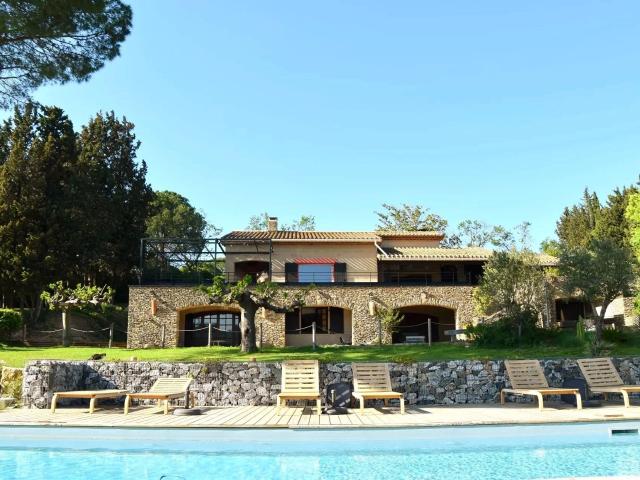 Maison de standing sur grande parcelle avec vues panoramique. 297m² Carcassonne