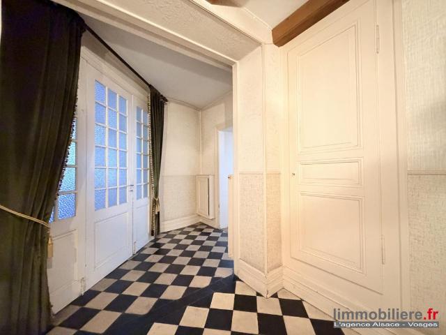 Villa de patrimoine à tourelle de style Renaissance