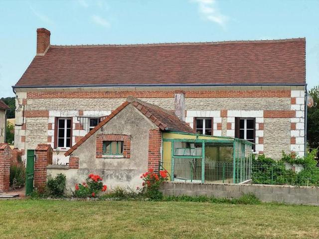 Maison de pays 4 pièces 85 m2 grandes dépendances