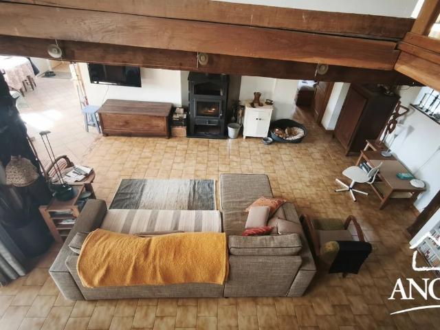 MAISON DE PAYS 6 PIECE S 158 m2 4 CHAMBRES