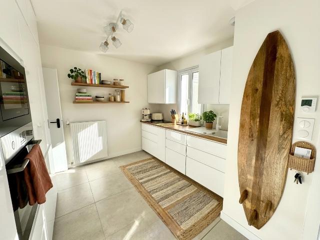 Maison de plain pied 4 pièces 3 suites parentale Parking La Rochelle secteur Parc des pères