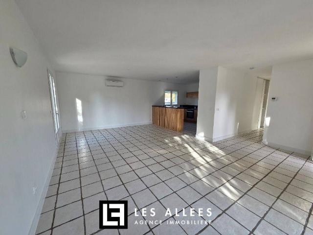 MAISON DE PLAIN PIED