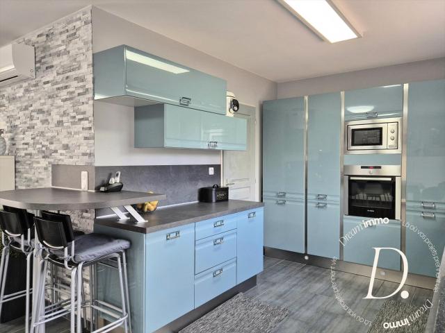 Maison De Plain Pied 5 Chambres 1200 m² De Terrain 111m² Vexin sur Epte