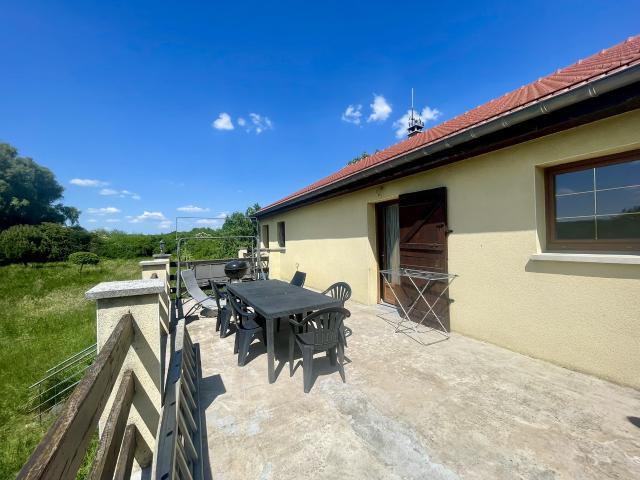 Maison de Plain pied 125m2 sur 28 ares de jardin