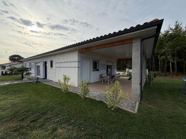 Maison de plain pied 144 m² ? 3 chambres ? Calme et luminosité