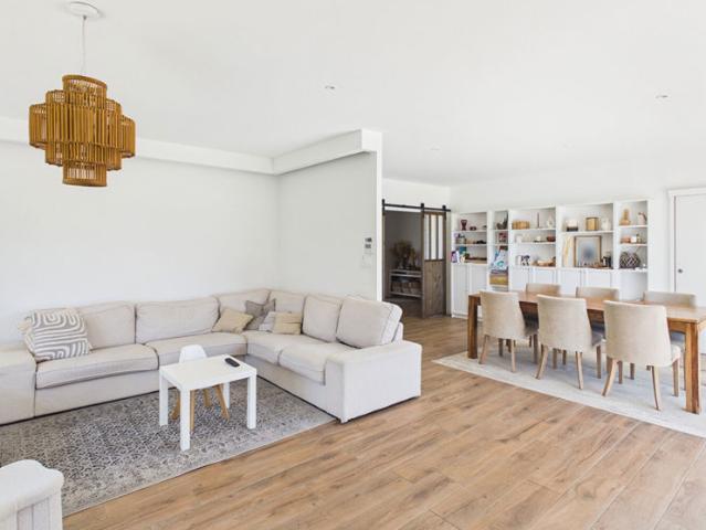 MAISON DE PLAIN PIED 191m² SUR PARCELLE 750m² VERNOSC LES ANNONAY 07430