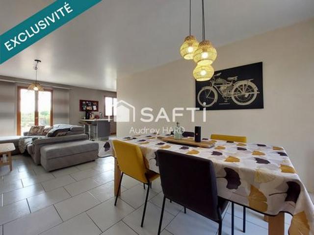 Maison de plain pied 3 chambres sur plus de 1 000 m² de terrain