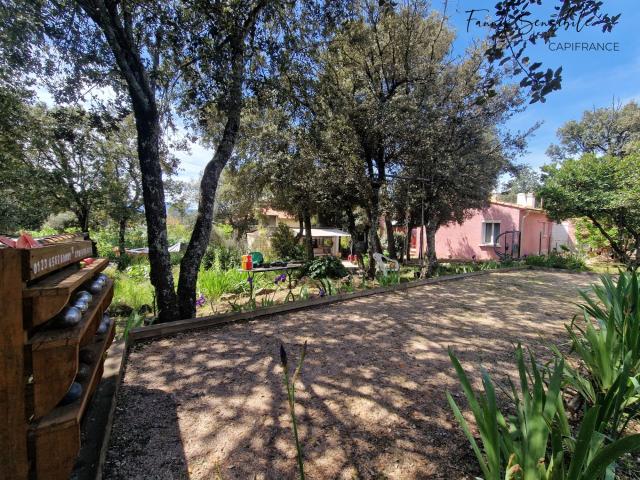 Maison de plain pied – 3 chambres – terrain de 1 250 m² – à 7 min de Saint Maximin