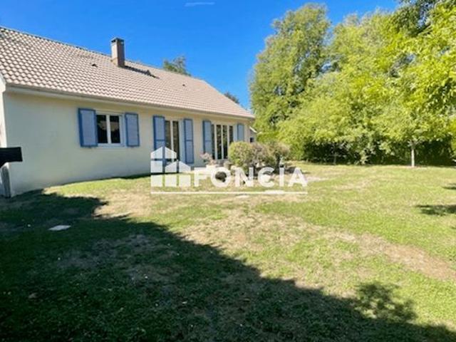 Maison de plain pied – 3 chambres – Terrain de 500 m² – Garage