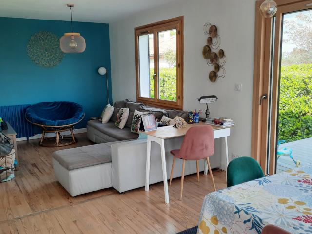 Maison de plain pied T4 LEOGNAN