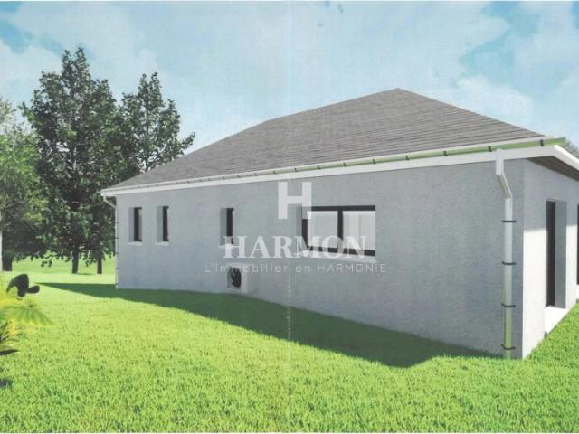Maison de plain pied à personnaliser avec beau potentiel