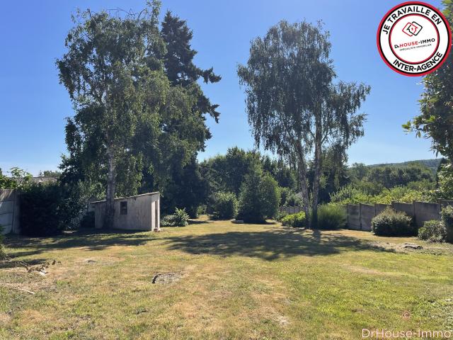 Maison de plain pied au calme et à proximité des commodités € 197 000 FAI