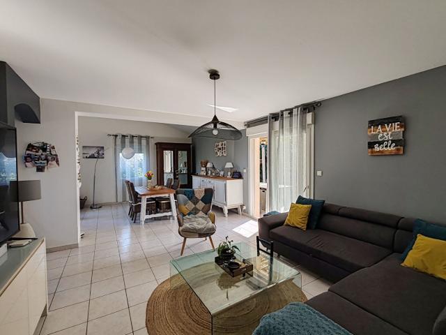Maison de plain pied avec grand terrain à Albias 118m² Albias