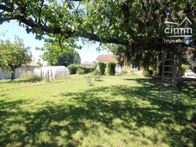 Maison de plain pied avec grand terrain plat – Saint Siméon d