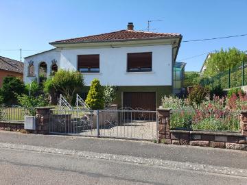 ? Maison de plain pied avec jardin arboré – Un cadre de vie privilégié à Marlenheim ?