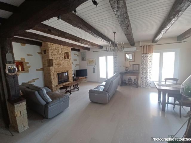 Maison de plain pied avec piscine 164m² Villefranche d'Albigeois