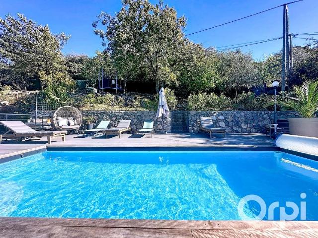 Maison de plain pied avec piscine La Roquette Sur Var 133m² La roquette sur var