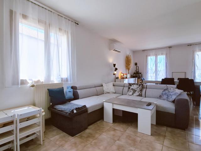 Maison de plain pied avec sous sol semi aménagé Emplacement recherché, proche de toutes commodités