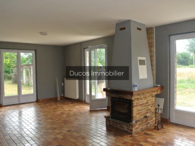 Maison de plain pied avec 2 hectares de terrain