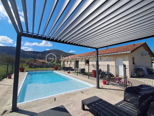 Maison de plain pied dans un cadre paisible