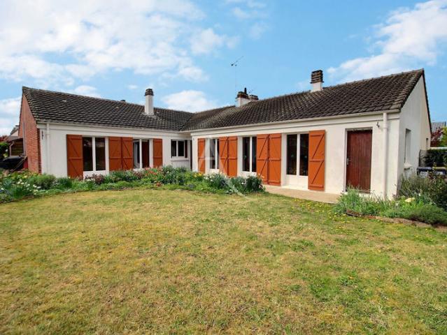 Maison de plain pied de 98 m2, 4/5 pièces sur Maurepas