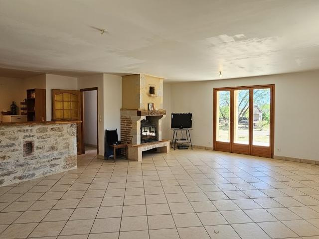 Maison de plain pied de 163m² 163m² Puyjourdes