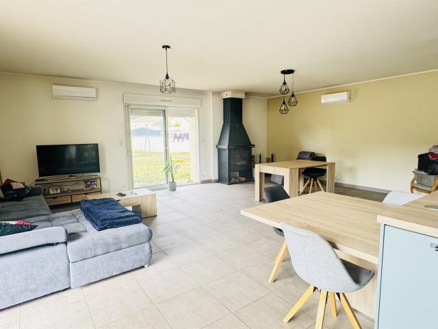Maison de plain pied de 170 m² avec Lagon 170m² Grézac